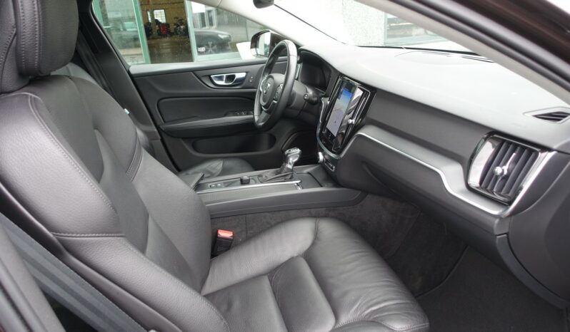 VOLVO V 60 D3 2.0 L GEARTRONIC 150CH complet