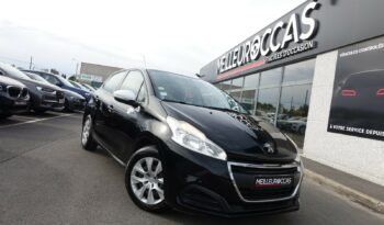 PEUGEOT 208 1.6L HDI 75CH 5 PORTES  LIKE complet