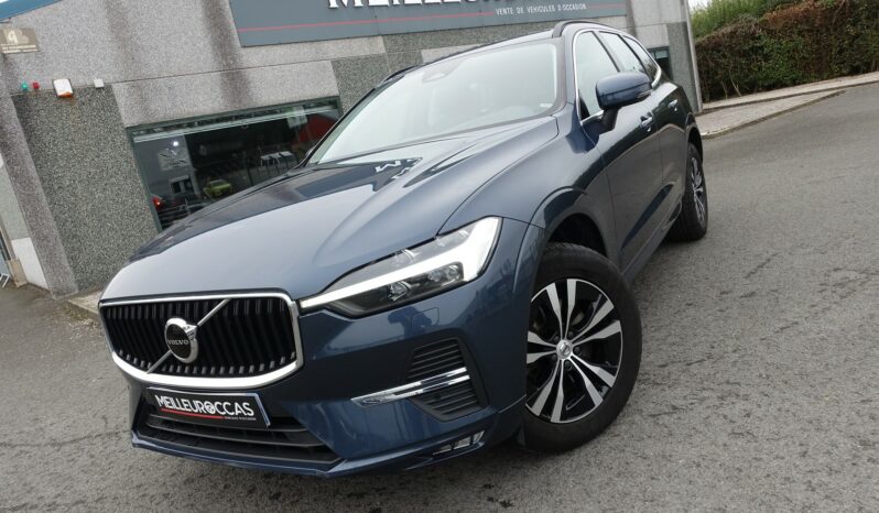 VOLVO XC 60 B4 2.0 L GEARTRONIC 197 CH MHEV  MOMENTUM complet