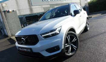 VOLVO XC 40 T5 HYBRIDE RECHARGEABLE GEARTRONIC 262 CH ( 180 CH + 82 CH ) R-DESIGN complet