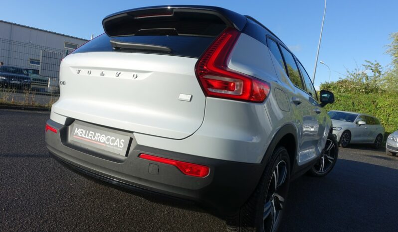 VOLVO XC 40 T5 HYBRIDE RECHARGEABLE GEARTRONIC 262 CH ( 180 CH + 82 CH ) R-DESIGN complet