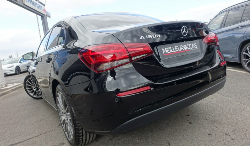 MERCEDES CLASSE A BERLINE 180d 7G-DCT complet