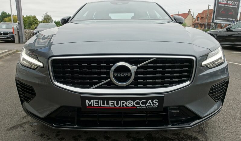 VOLVO S 60 T8 AWD GEARTRONIC 303CH + 87 CH HYBRIDE RECHARGEABLE R-DESIGN complet