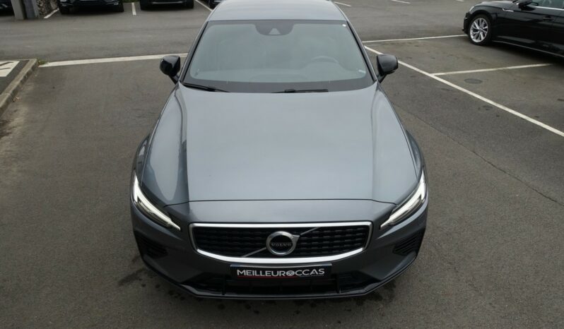 VOLVO S 60 T8 AWD GEARTRONIC 303CH + 87 CH HYBRIDE RECHARGEABLE R-DESIGN complet