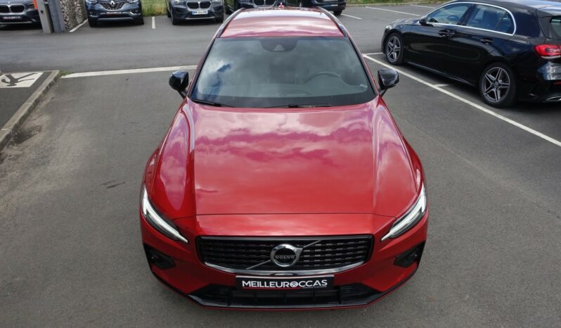 VOLVO V 60 B4 2.0L GEARTRONIC 197CH MHEV  R-DESIGN complet