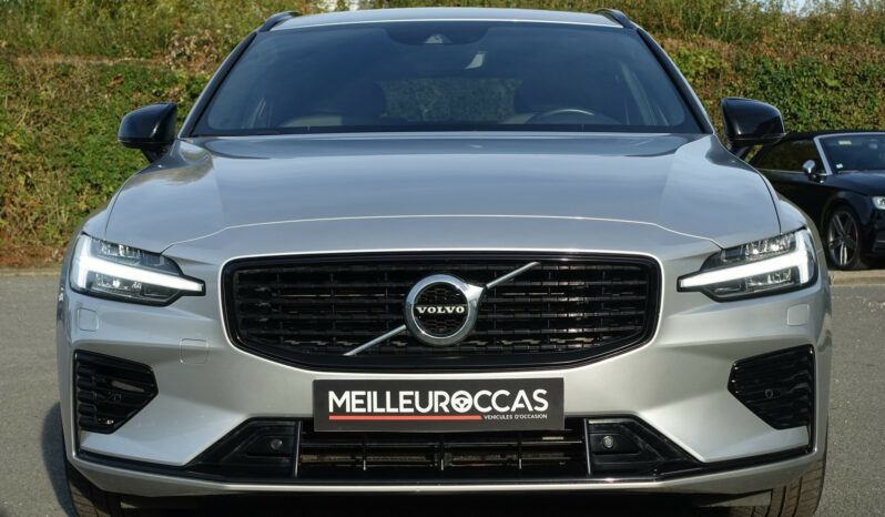 VOLVO V 60 T6 HYBRIDE RECHARGEABLE GEARTRONIC AWD 340 CH ( 253 CH + 87 CH ) R-DESIGN complet