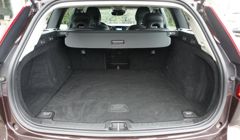 VOLVO V 60 D3 2.0 L GEARTRONIC 150CH complet