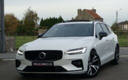 VOLVO V 60 D3 2.0 L GEARTRONIC 150CH R-DESIGN