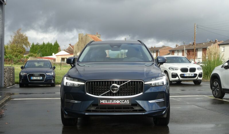 VOLVO XC 60 B4 2.0 L GEARTRONIC 197 CH MHEV  MOMENTUM complet