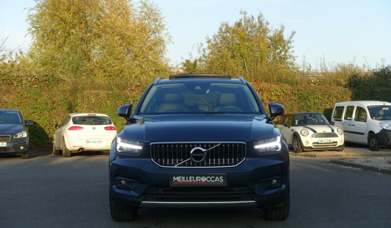 VOLVO XC 40 T4 HYBRIDE RECHARGEABLE GEARTRONIC 211 CH ( 129 CH + 82 CH ) MOMENTUM complet