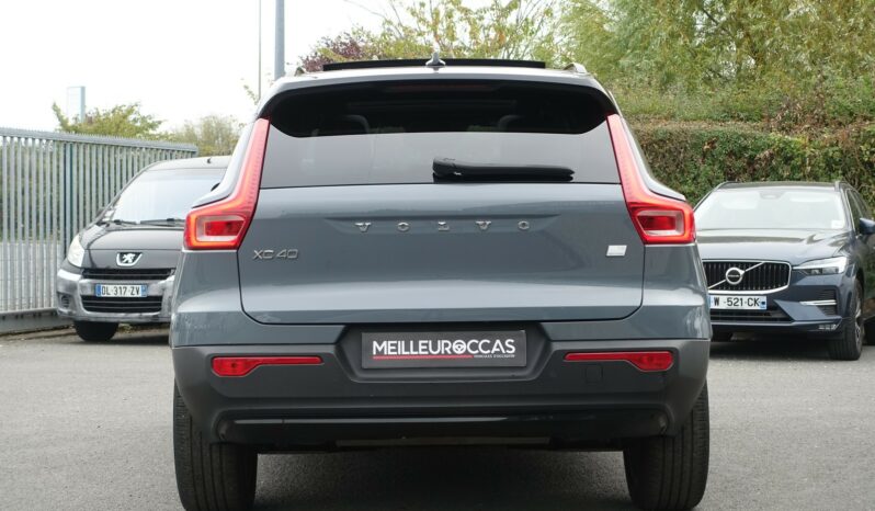 VOLVO XC 40 T5 HYBRIDE RECHARGEABLE GEARTRONIC 262 CH ( 180 CH + 82 CH ) R-DESIGN complet