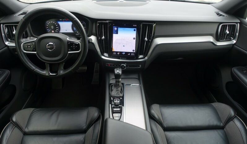 VOLVO V 60 D3 2.0 L GEARTRONIC 150CH R-DESIGN complet
