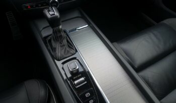 VOLVO V 60 D3 2.0 L GEARTRONIC 150CH R-DESIGN complet