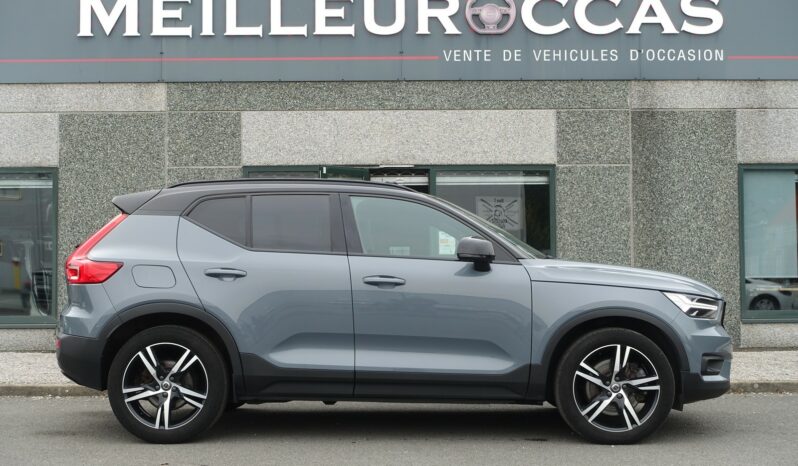 VOLVO XC 40 T5 HYBRIDE RECHARGEABLE GEARTRONIC 262 CH ( 180 CH + 82 CH ) R-DESIGN complet