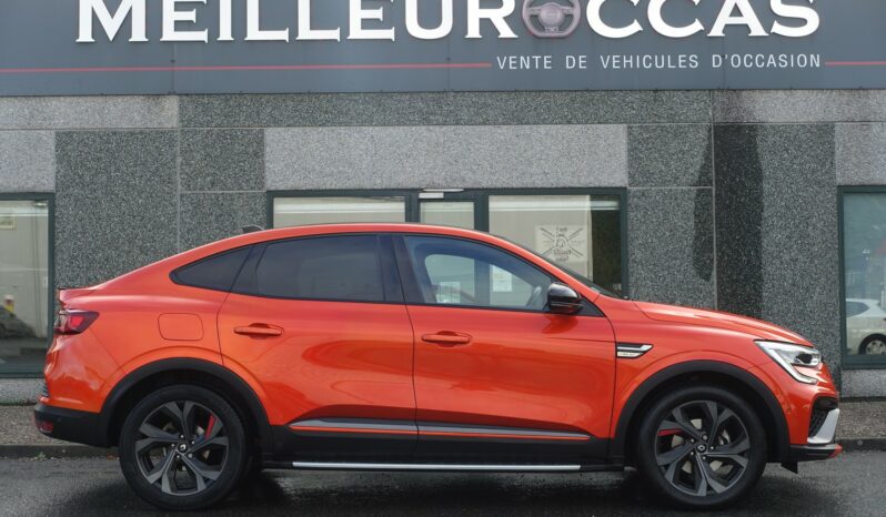 RENAULT ARKANA 1.6L E-TECH HYBRIDE 145 CH + 69 KWH  RS-LINE complet
