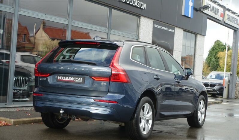 VOLVO XC 60 B4 2.0 L GEARTRONIC 197 CH MHEV  MOMENTUM complet