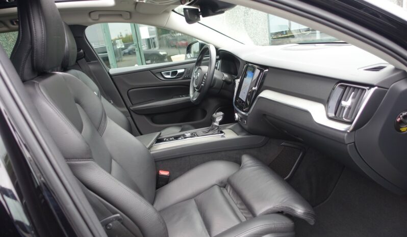 VOLVO V 60 D3 2.0 L GEARTRONIC 150CH  INSCRIPTION complet