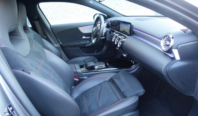 MERCEDES CLASSE A 200 D 150 CH 8G-DCT  AMG-LINE complet