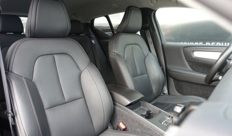 VOLVO XC 40 D3 2.0 L 150CH  MOMENTUM complet