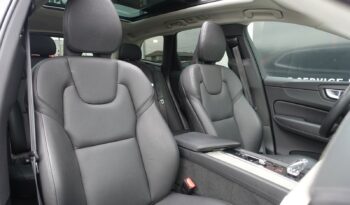 VOLVO XC 60 T8 4WD HYBRIDE RECHARGEABLE GEARTRONIC 390 CH  INSCRIPTION complet