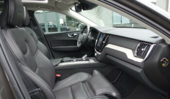 VOLVO XC 60 B4 2.0 L GEARTRONIC 197 CH MHEV  INSCRIPTION complet