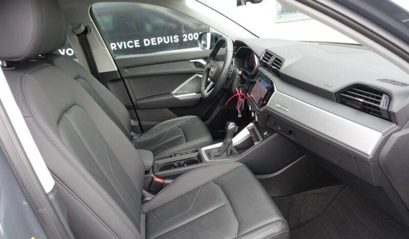 AUDI Q3 35 TDI 150 CH S-TRONIC complet