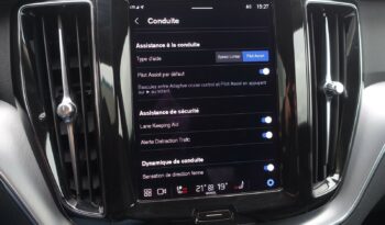 VOLVO XC 60 B4 2.0 L GEARTRONIC 197 CH MHEV  MOMENTUM complet