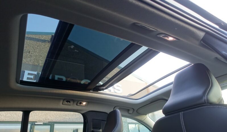 VOLVO XC 40 T4 HYBRIDE RECHARGEABLE GEARTRONIC 211 CH ( 129 CH + 82 CH ) MOMENTUM complet