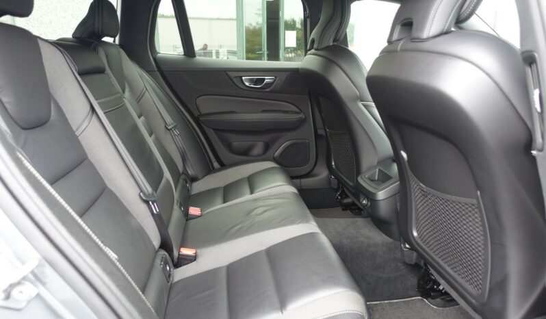 VOLVO V 60 D3 2.0 L GEARTRONIC 150CH   R-DESIGN complet