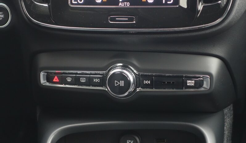 VOLVO XC 40 D3 2.0 L 150CH  MOMENTUM complet