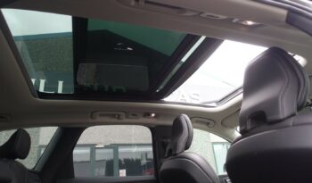 VOLVO XC 60 B4 2.0 L GEARTRONIC 197 CH MHEV  INSCRIPTION complet
