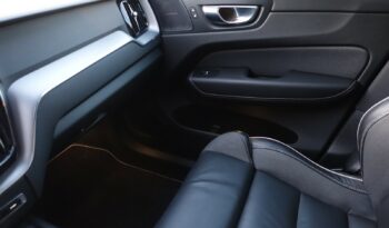 VOLVO XC 60 D4 2.0 L GEARTRONIC 163CH R-DESIGN complet