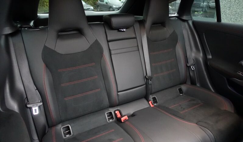 MERCEDES CLASSE CLA 200 SHOOTING BRAKE 163 CH 7G-Dct AMG-LINE complet