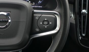VOLVO XC 40 T5 HYBRIDE RECHARGEABLE GEARTRONIC 262 CH ( 180 CH + 82 CH ) R-DESIGN complet