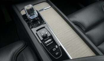 VOLVO XC 60 B4 2.0 L GEARTRONIC 197 CH MHEV  INSCRIPTION complet