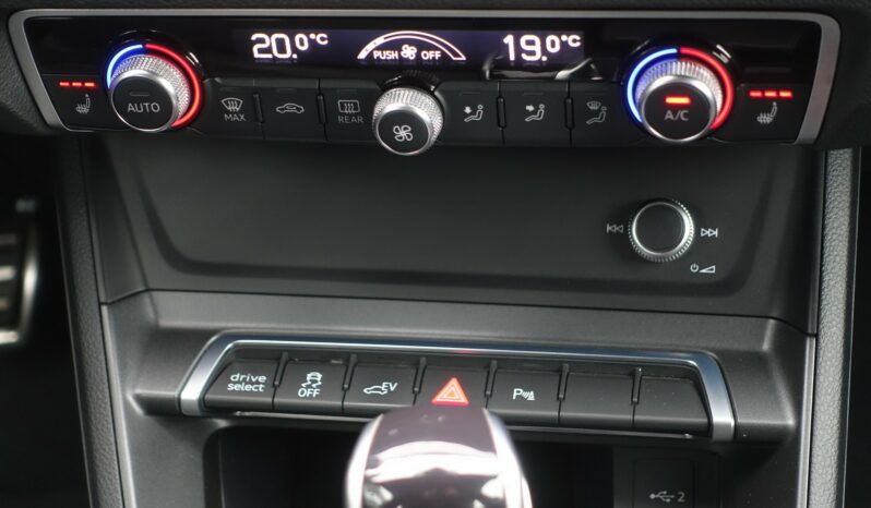 AUDI Q3 SPORTBACK 45 TFSI E S-TRONIC 245 CH HYBRIDE RECHARGEABLE  S-LINE complet