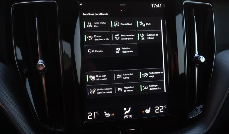 VOLVO XC 60 D4 2.0 L GEARTRONIC 163CH R-DESIGN complet