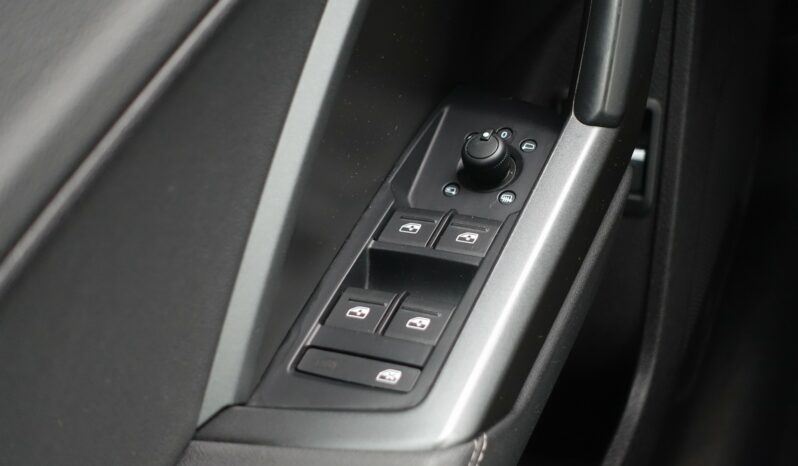 AUDI Q3 SPORTBACK 45 TFSI E S-TRONIC 245 CH HYBRIDE RECHARGEABLE  S-LINE complet