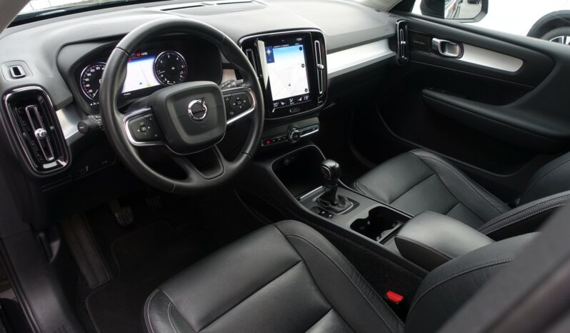 VOLVO XC 40 D3 2.0 L 150CH  MOMENTUM complet