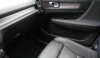 VOLVO XC 40 T5 HYBRIDE RECHARGEABLE GEARTRONIC 262 CH ( 180 CH + 82 CH ) R-DESIGN complet