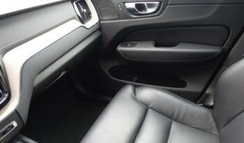 VOLVO XC 60 T8 4WD HYBRIDE RECHARGEABLE GEARTRONIC 390 CH  INSCRIPTION complet