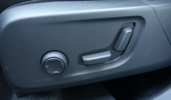 VOLVO XC 40 T4 HYBRIDE RECHARGEABLE GEARTRONIC 211 CH ( 129 CH + 82 CH ) MOMENTUM complet