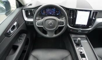 VOLVO XC 60 B4 2.0 L GEARTRONIC 197 CH MHEV  MOMENTUM complet