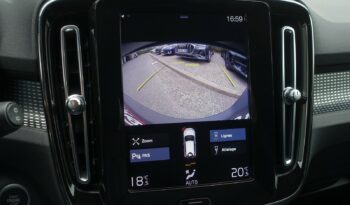 VOLVO XC 40 T5 HYBRIDE RECHARGEABLE GEARTRONIC 262 CH ( 180 CH + 82 CH ) R-DESIGN complet