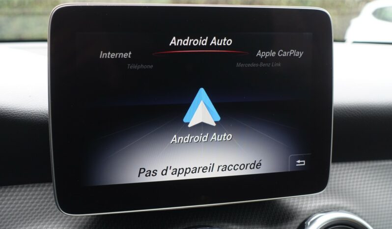 MERCEDES CLASSE GLA 200 D 7G-DCT 136CH complet