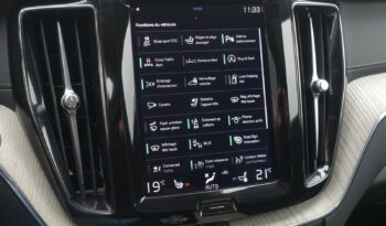 VOLVO XC 60 B4 2.0 L GEARTRONIC 197 CH MHEV  INSCRIPTION complet