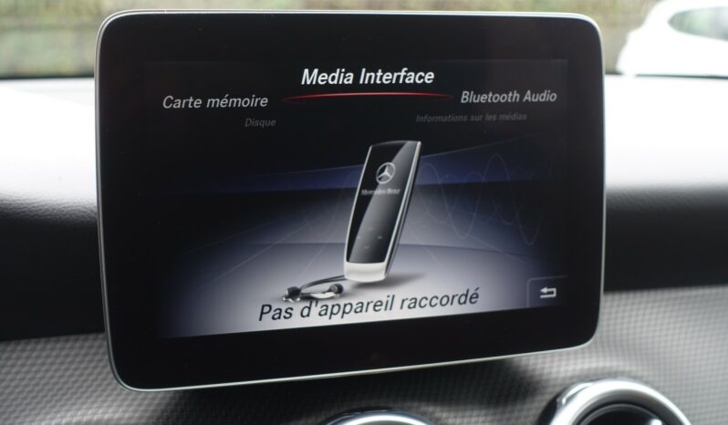 MERCEDES CLASSE GLA 200 D 7G-DCT 136CH complet