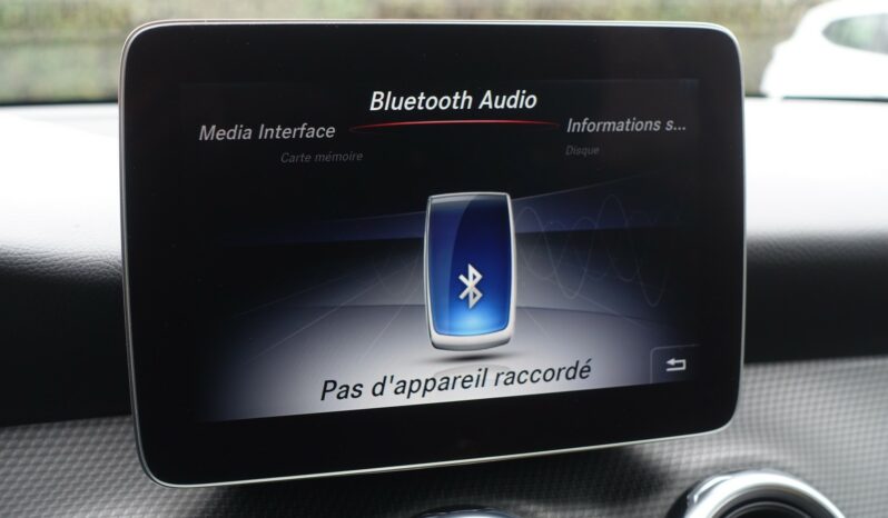 MERCEDES CLASSE GLA 200 D 7G-DCT 136CH complet
