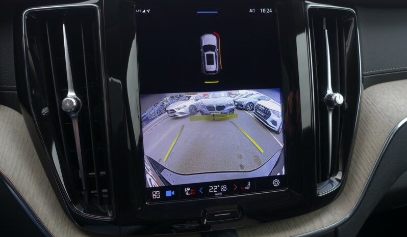 VOLVO XC 60 T8 4WD HYBRIDE RECHARGEABLE GEARTRONIC 390 CH  INSCRIPTION complet