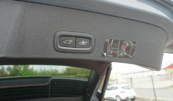 VOLVO XC 40 T5 HYBRIDE RECHARGEABLE GEARTRONIC 262 CH ( 180 CH + 82 CH ) R-DESIGN complet